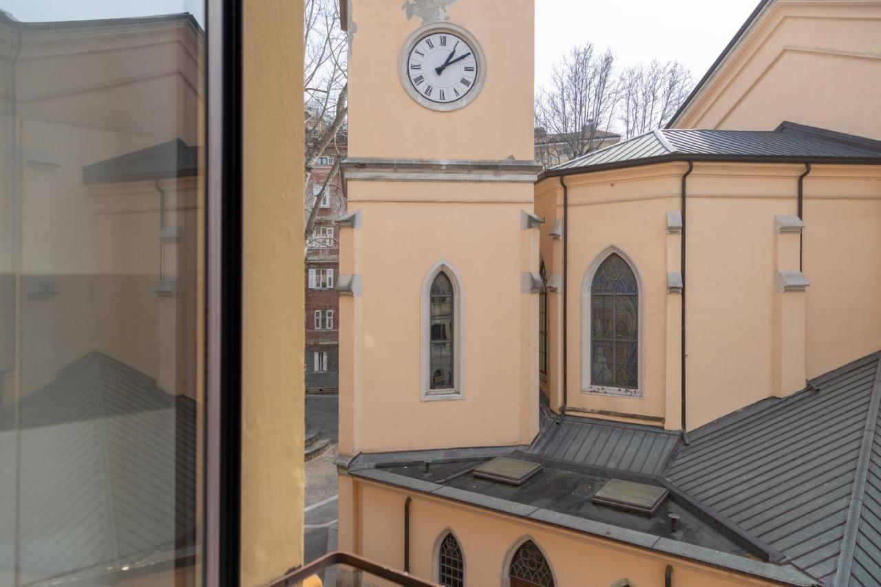 Suite Foscolo, In Piazza A トリエステ エクステリア 写真