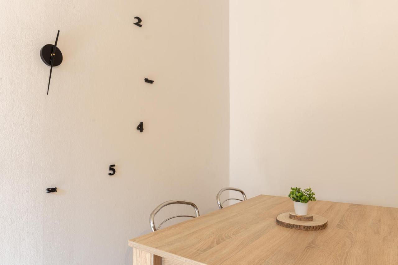 Suite Foscolo, In Piazza A トリエステ エクステリア 写真