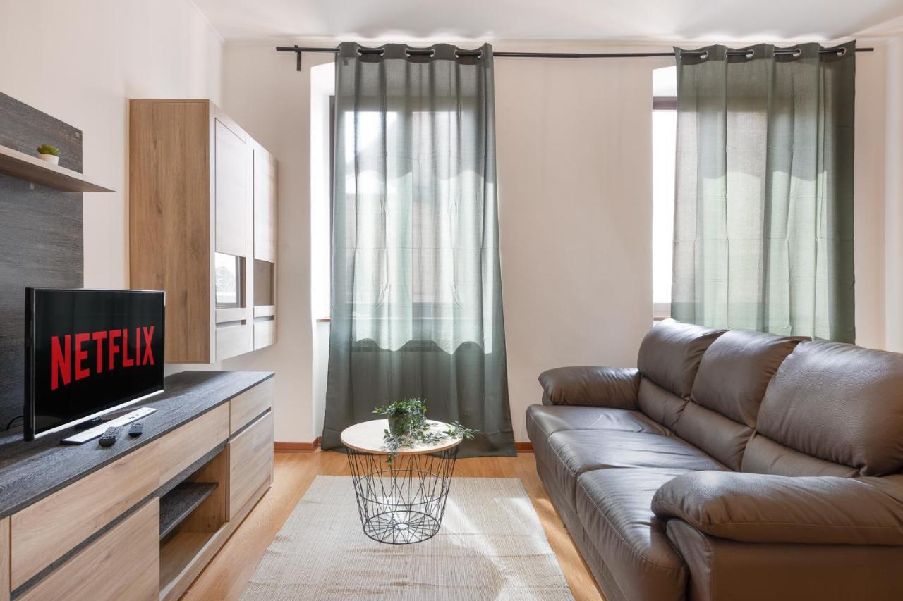Suite Foscolo, In Piazza A トリエステ エクステリア 写真